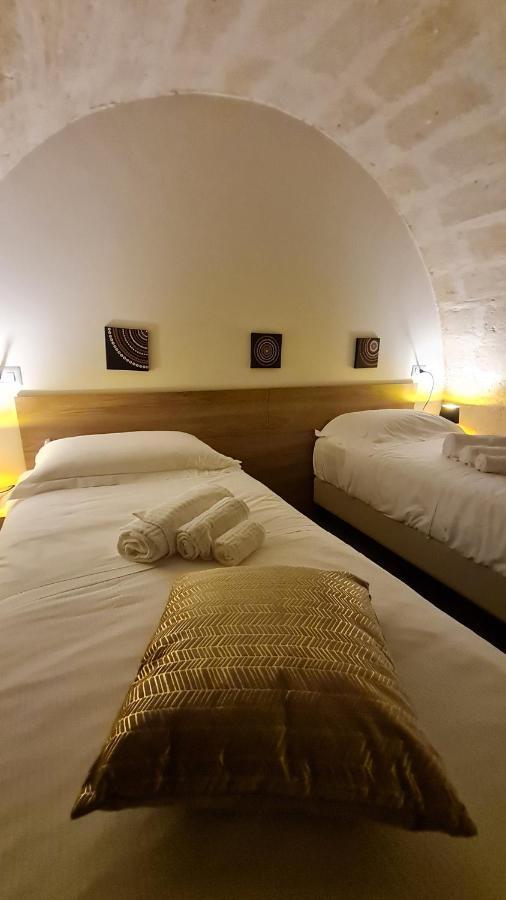 LITHOS ROOMs Matera Exterior foto