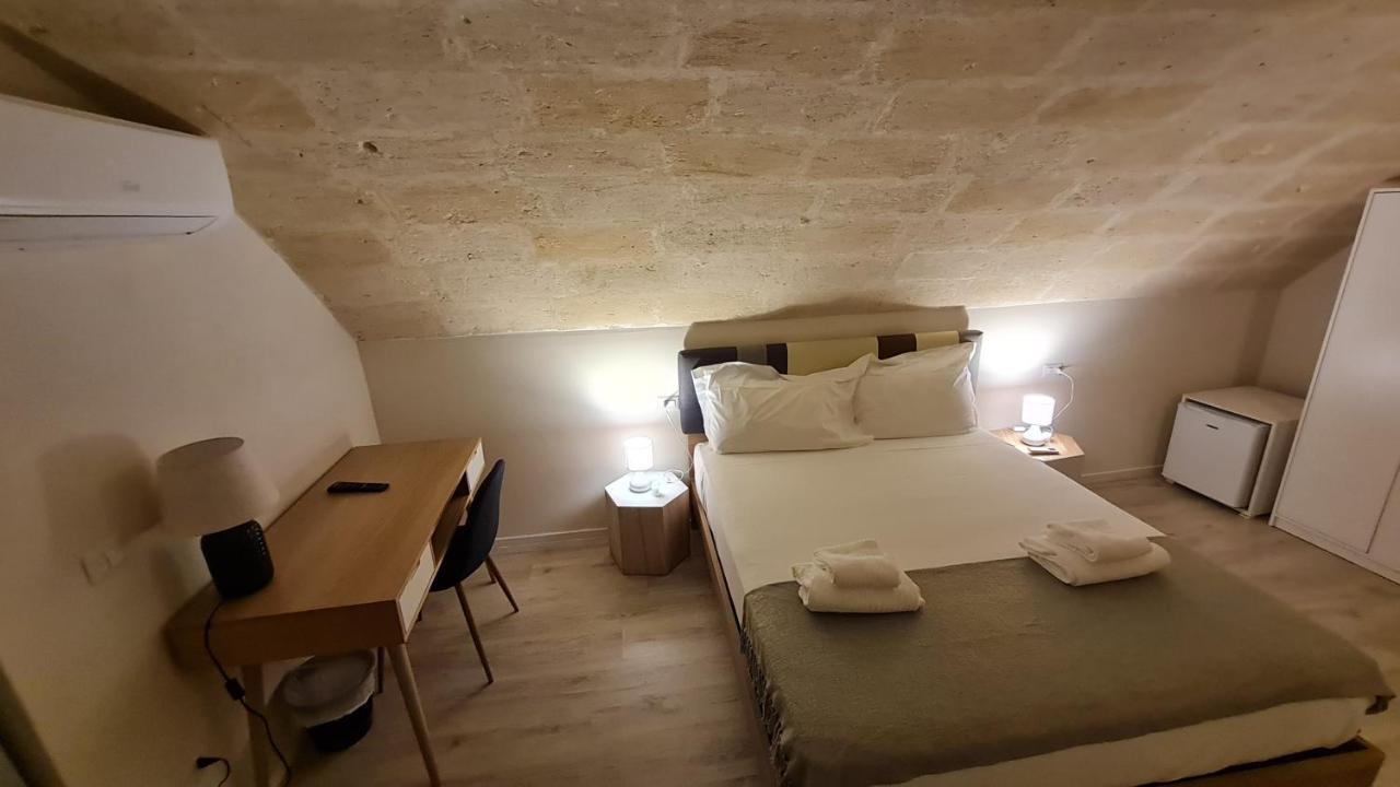 LITHOS ROOMs Matera Exterior foto